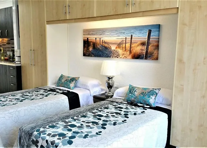 Playa De Americas Ocean Views Apartament *