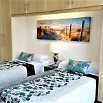 Playa De Americas Ocean Views 公寓 *